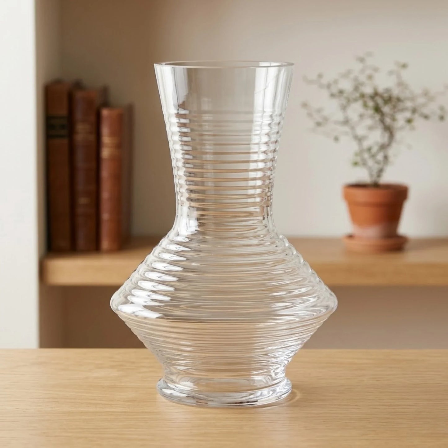glass vase horizental lines 11''x6.5" china